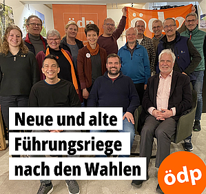 Gruppenfoto mit den Teilnehmern der Kreishauptversammlung